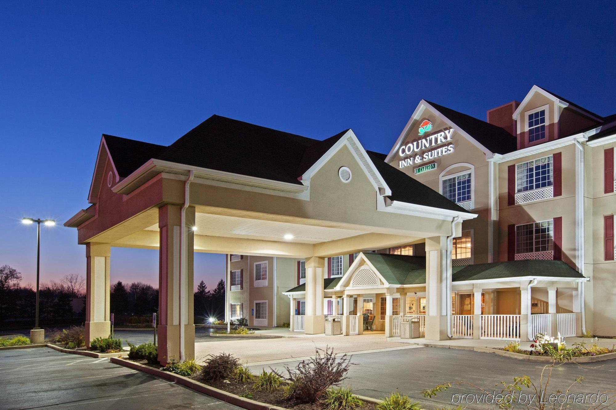 Best Western Plus Fort Wayne Inn & Suites North Exterior photo